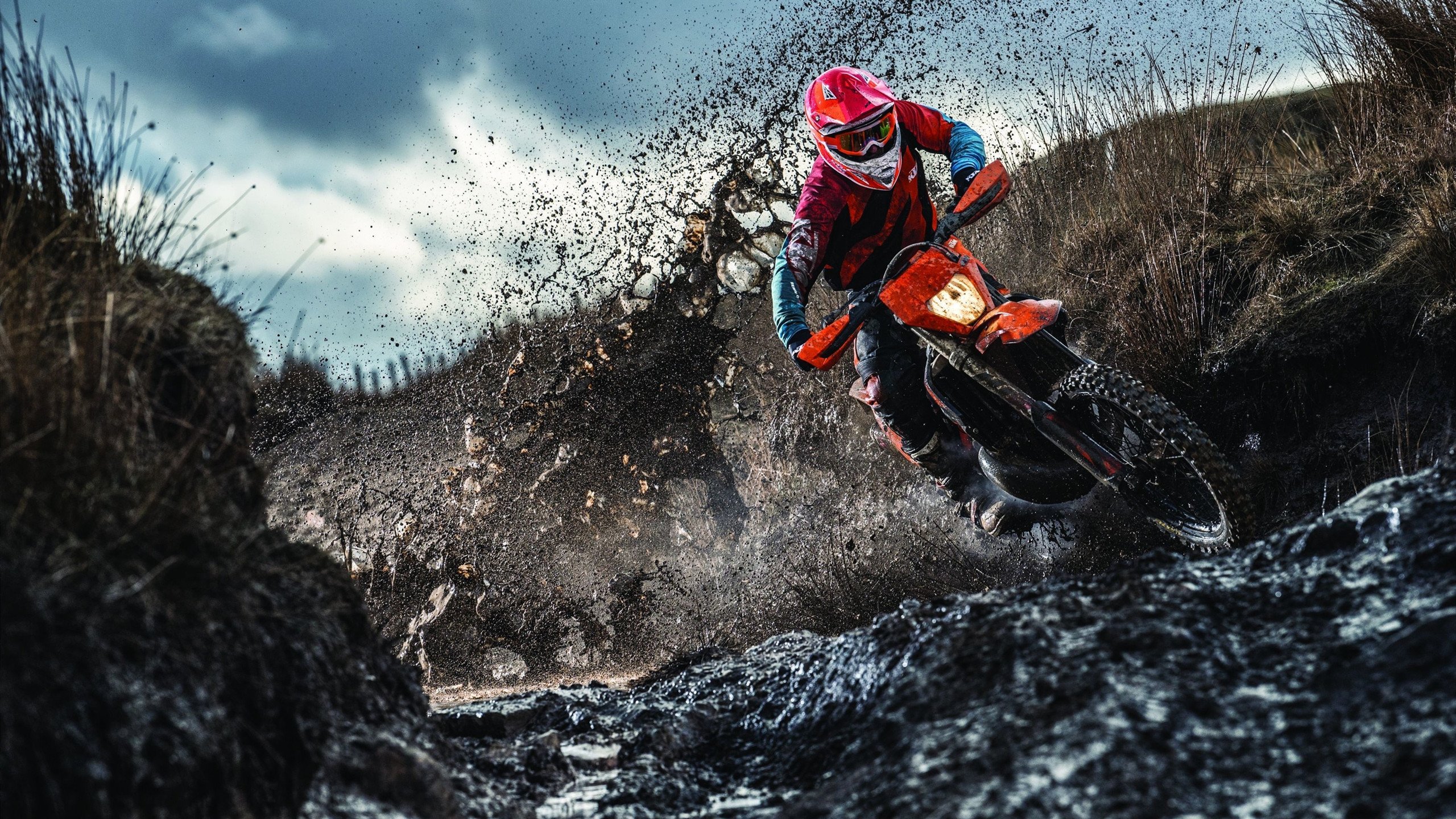 在“逆转”战役中，蒂伊多次用“攻防转换”帮助球队稳住局面！